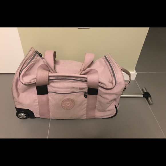 kipling rolling duffel